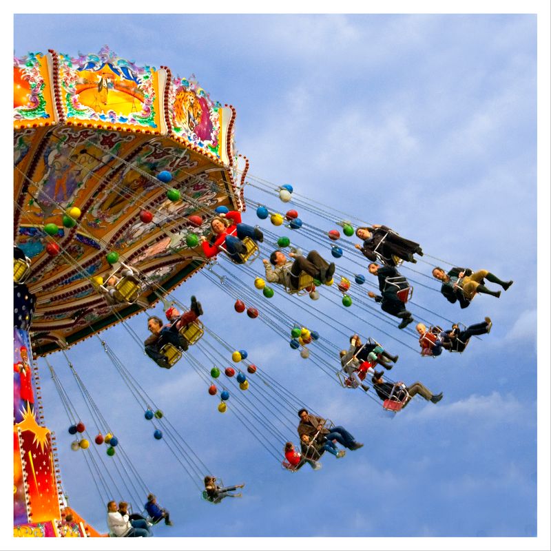 Fairground chair swing ride