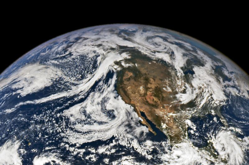 satellite image of atmospheric river heading into northwestern North America