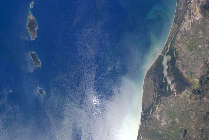 An astronaut onboard the ISS took this photo of the eastern Pacific and the Islas Marías in 2003.