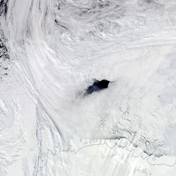 satellite image of the Maud Rise polynya.